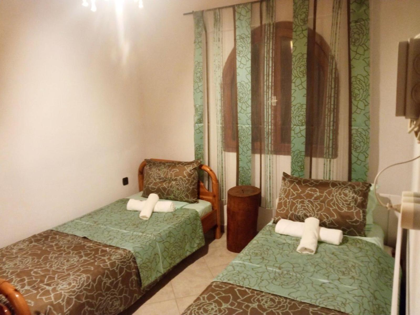 Marina House Next To Halikounas Beach ภายนอก รูปภาพ